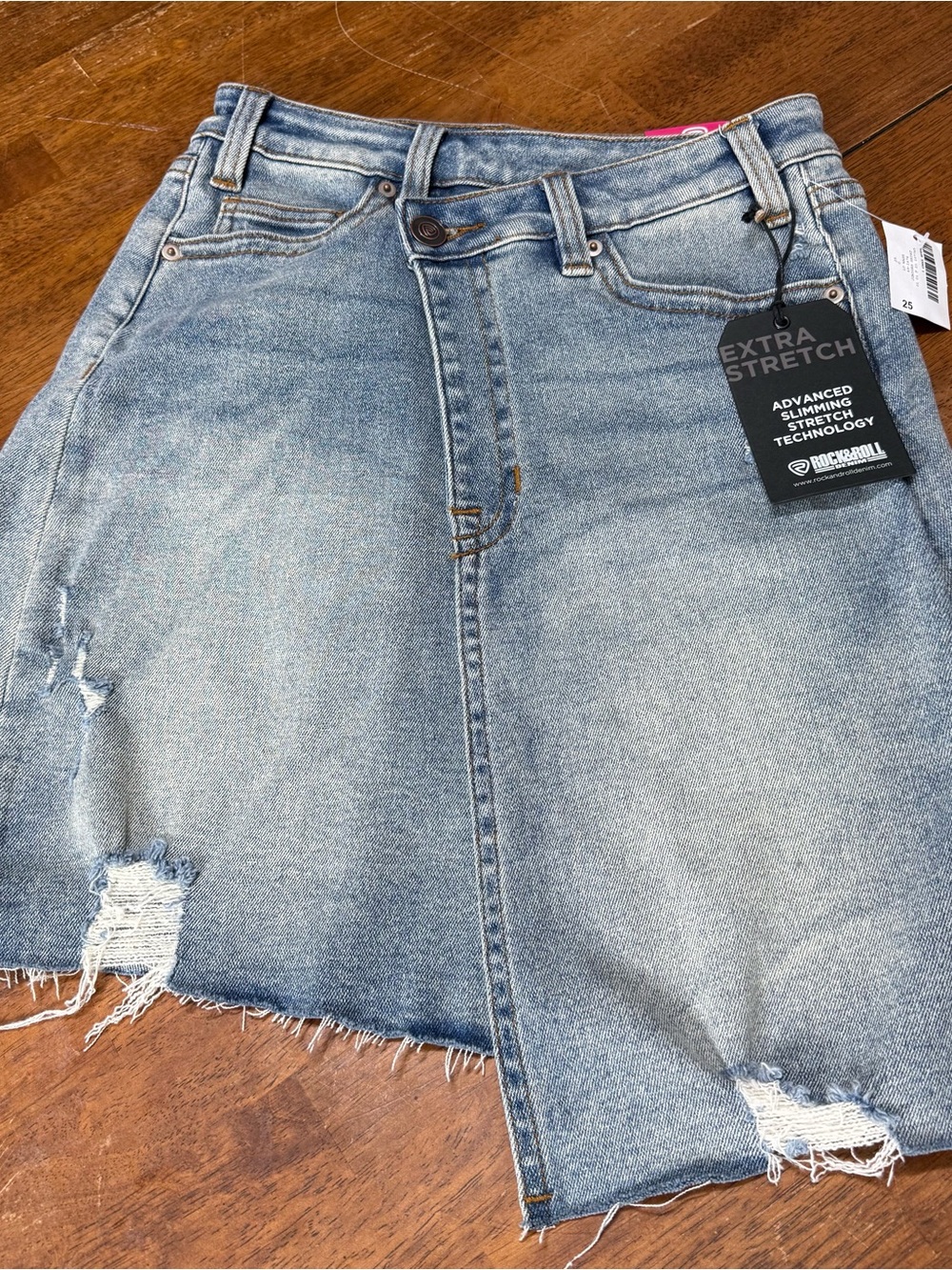 Rock & Roll Denim Women’s Size 25 Mid Rise Distressed Denim Skirt NWT Stretch